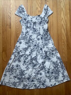 bagatelle White Midi Dress with Black Floral Print - it has pockets!